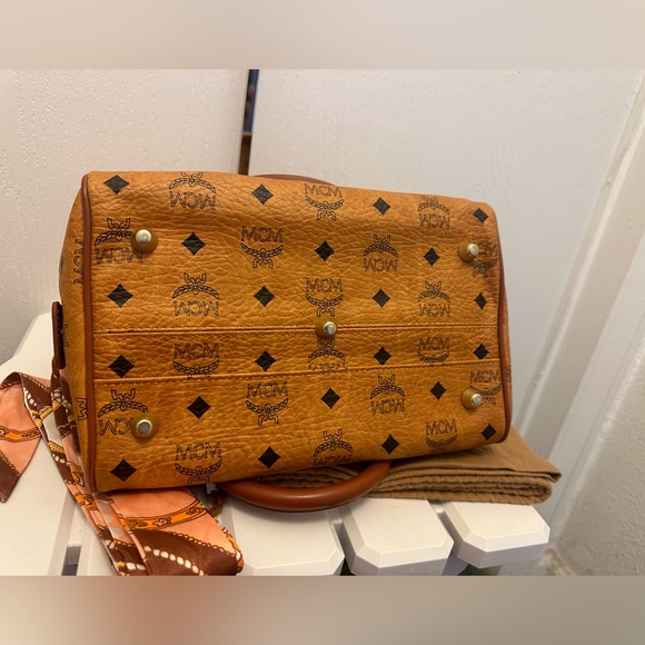 ✨Sold❗️❗️❗️Authentic Vintage Germany MCM ✨ - Picture 7 of 17